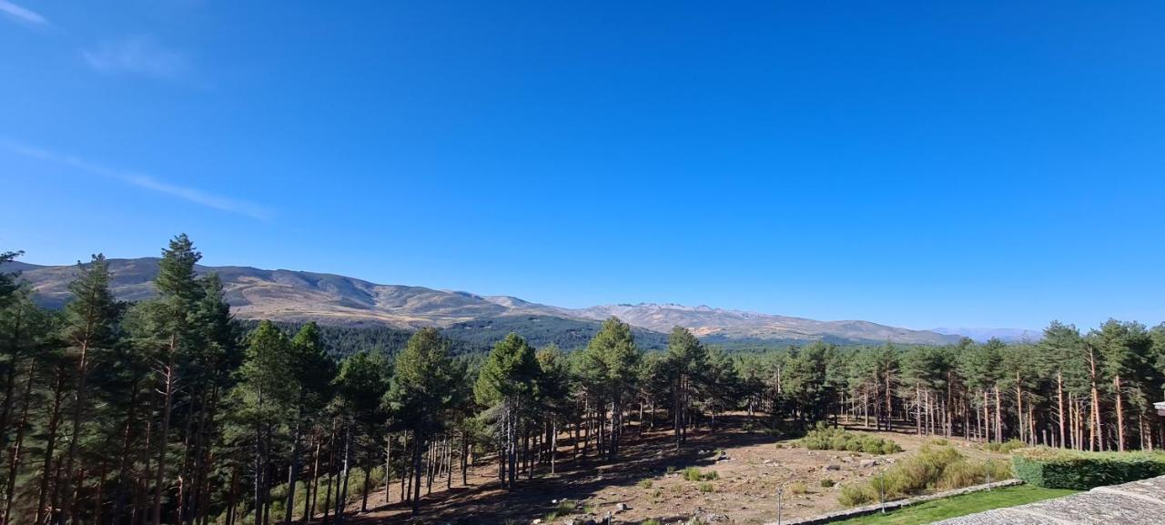 Parador De Gredos Navarredonda de Gredos Zewnętrze zdjęcie