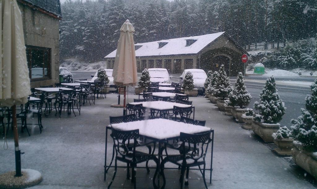 Parador De Gredos Navarredonda de Gredos Zewnętrze zdjęcie