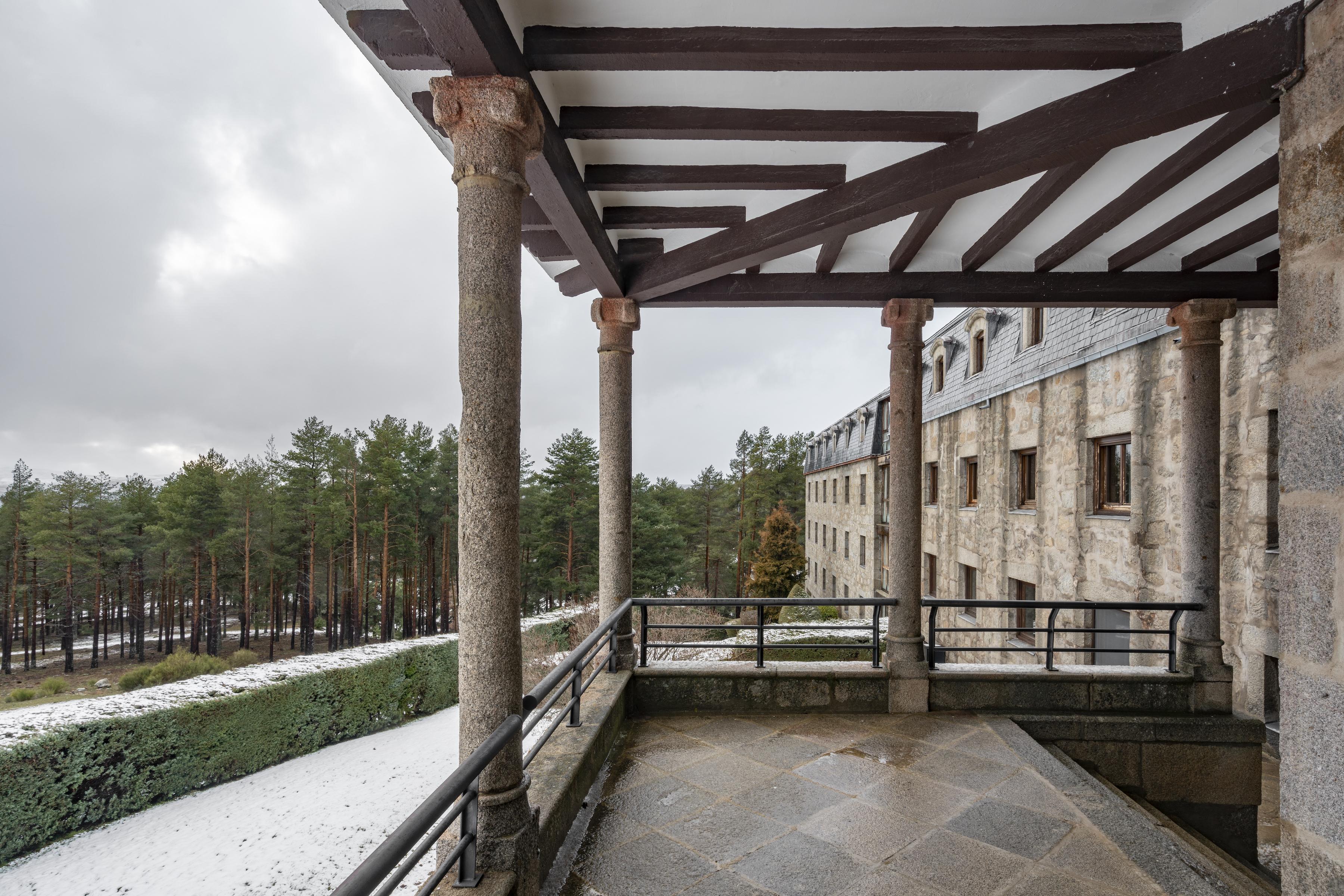 Parador De Gredos Navarredonda de Gredos Zewnętrze zdjęcie