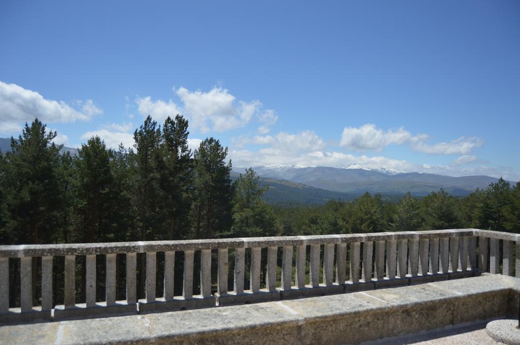 Parador De Gredos Navarredonda de Gredos Zewnętrze zdjęcie