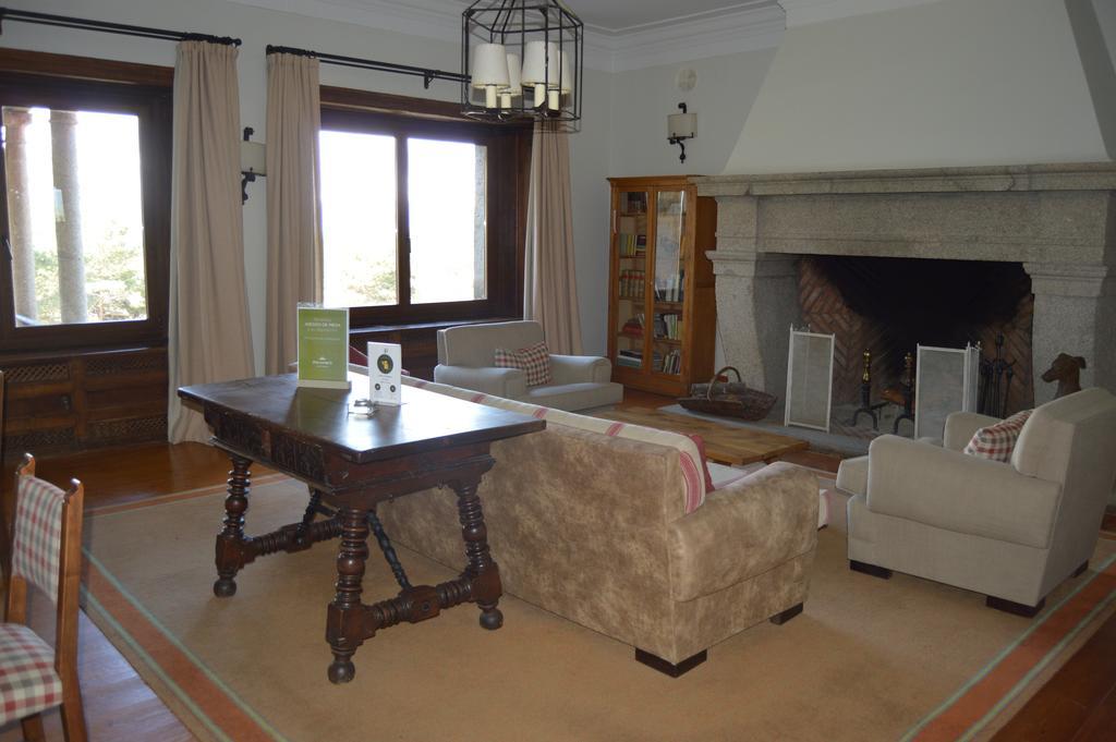 Parador De Gredos Navarredonda de Gredos Zewnętrze zdjęcie