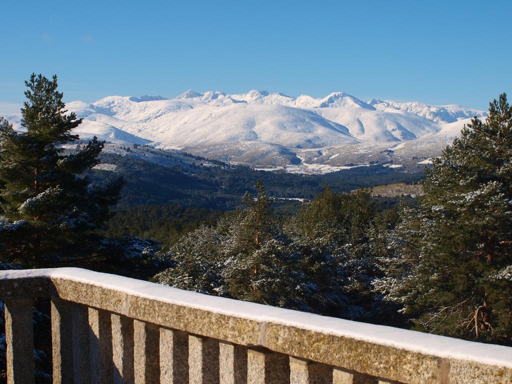 Parador De Gredos Navarredonda de Gredos Zewnętrze zdjęcie