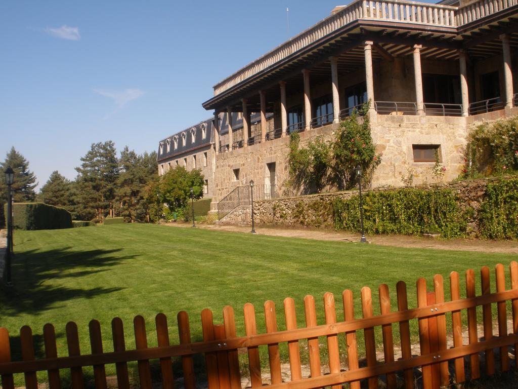 Parador De Gredos Navarredonda de Gredos Zewnętrze zdjęcie